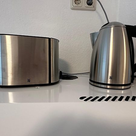 City Studios Mit Garten In Elberfeld- Zentral - Nespresso - Netflix ヴッパータール 部屋 写真