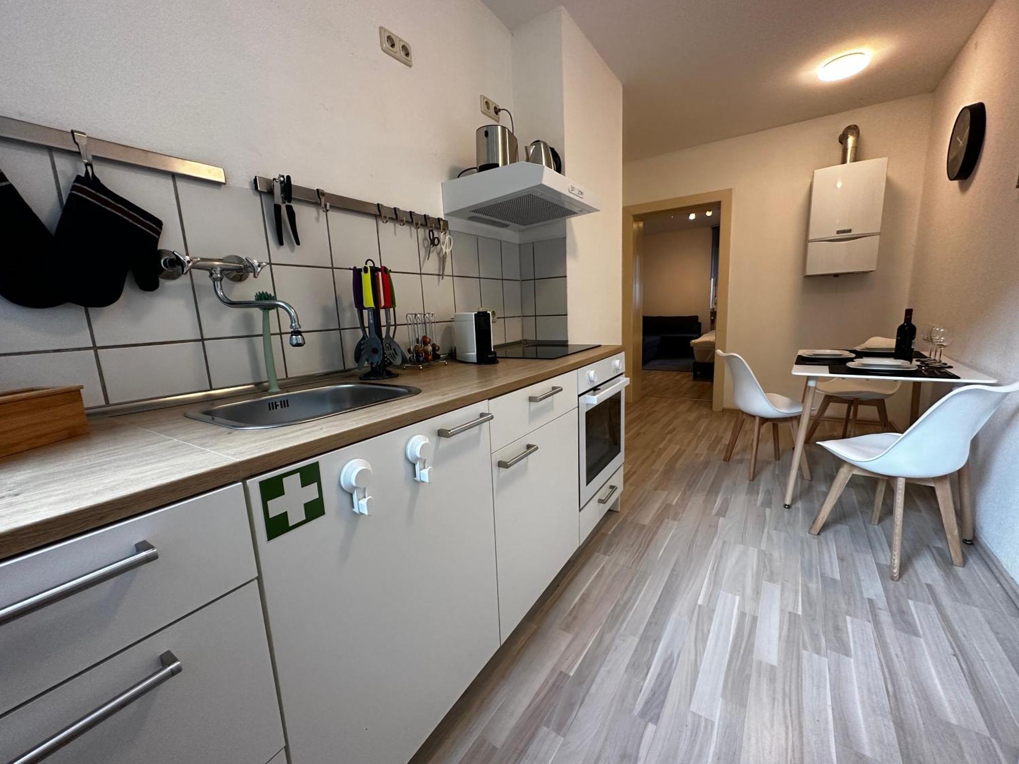 City Studios Mit Garten In Elberfeld- Zentral - Nespresso - Netflix ヴッパータール 部屋 写真